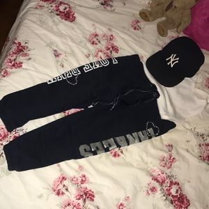 Victoria's Secret PINK Yankees sweats!